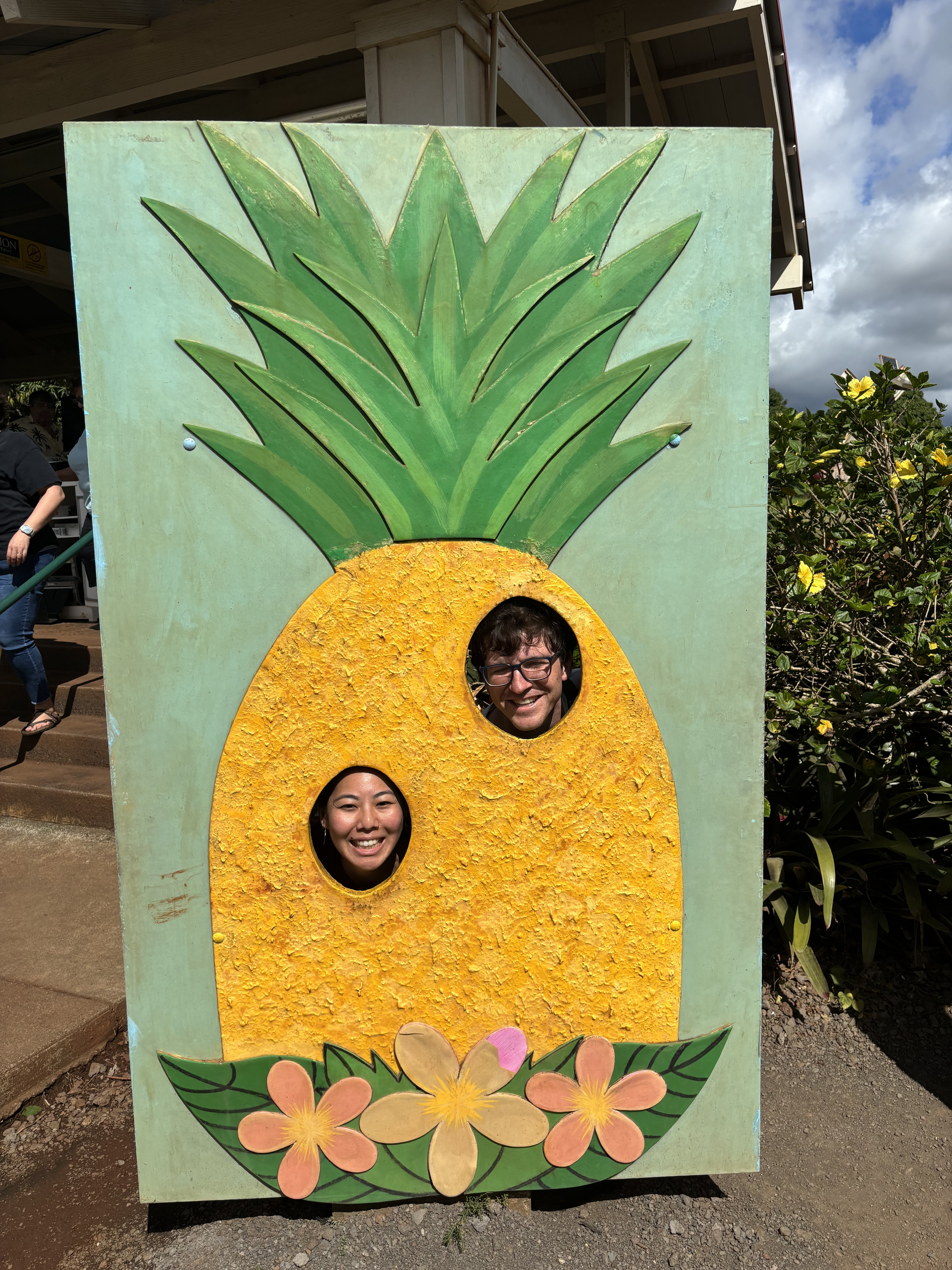 Who lives in a pineapple under the sea